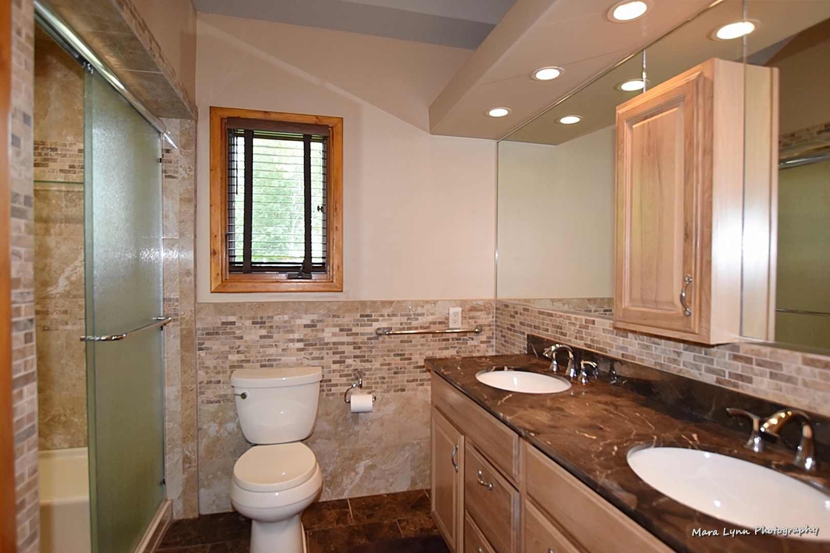 2212 Rockwell Road Aurora, IL 60506 - Photo 16 of 47