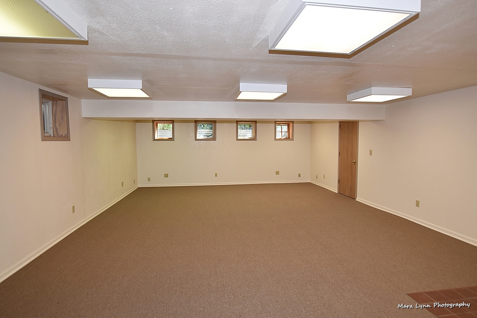 2212 Rockwell Road Aurora, IL 60506 - Photo 28 of 47