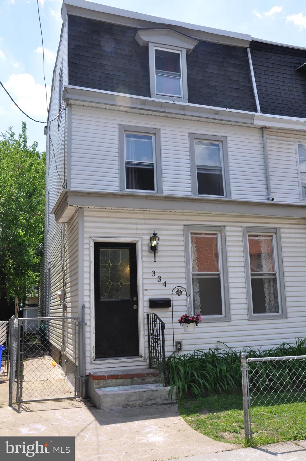 334 Ridgeway Street Gloucester City, NJ 08030 - Photo 1 of 26 Gallery Image 1