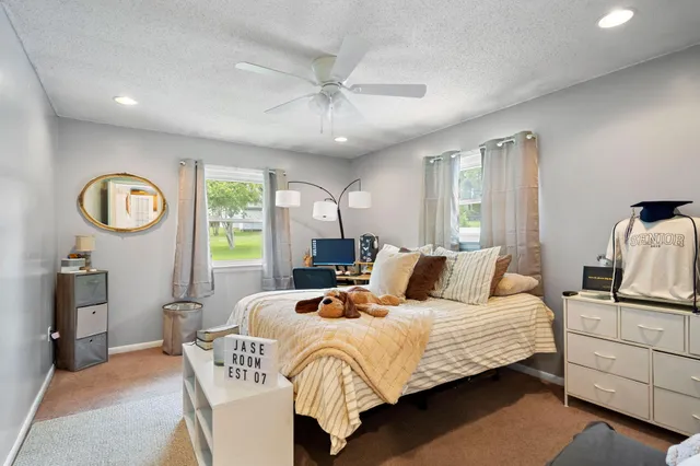 $420,000 | 301 Clebourne Avenue, Chickamauga, GA 30707