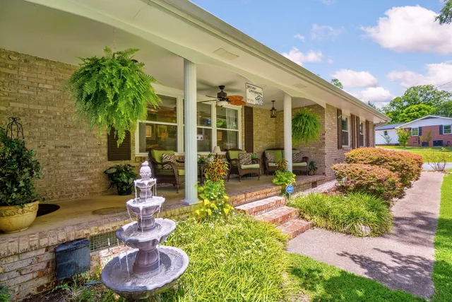 $420,000 | 301 Clebourne Avenue, Chickamauga, GA 30707