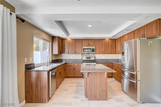 $3,500 | 9684 Summer Cypress Street, Las Vegas, NV 89183