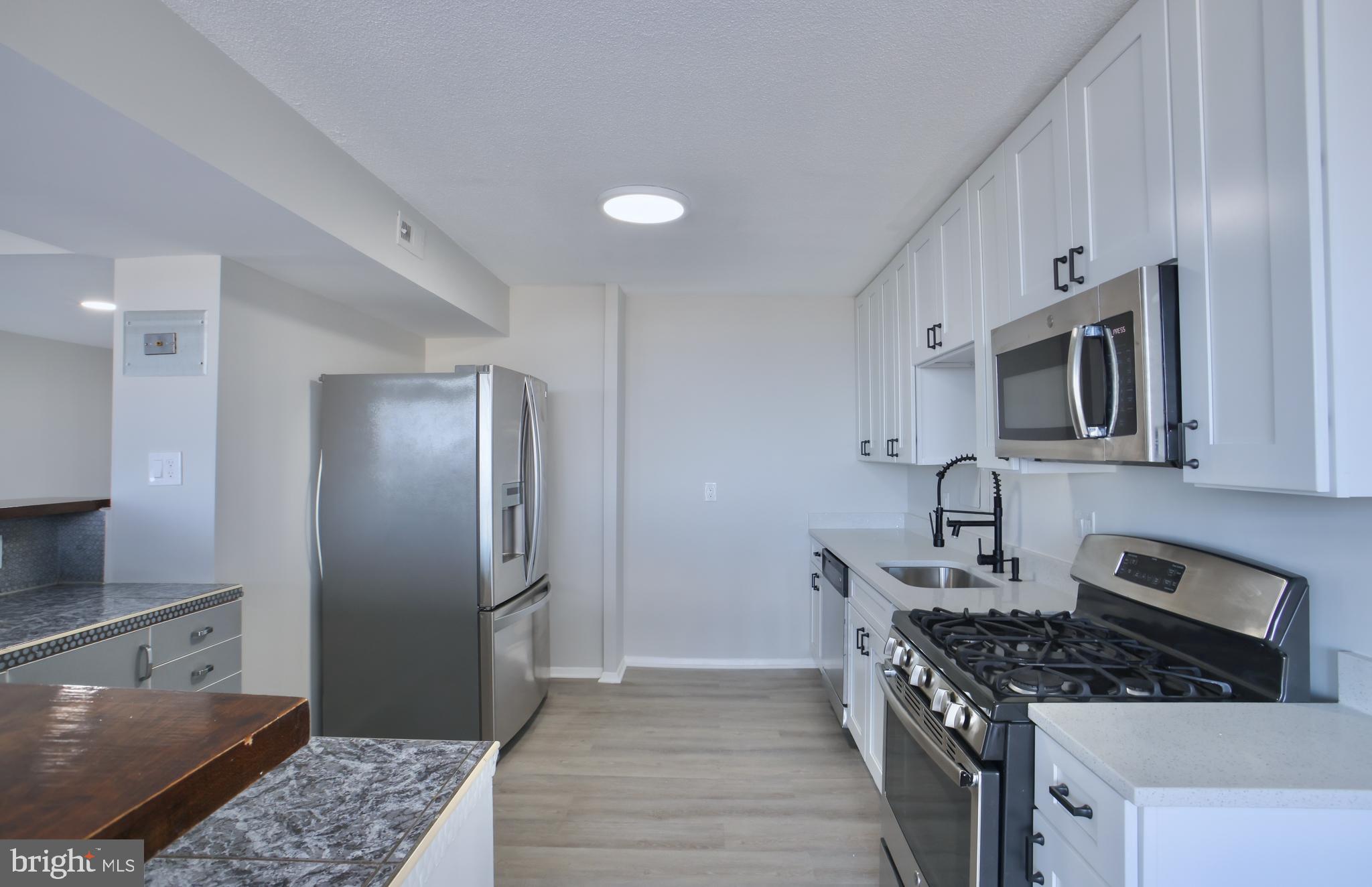 1836 Metzerott Road, Unit 821 Adelphi, MD 20783 - Photo 10 of 23