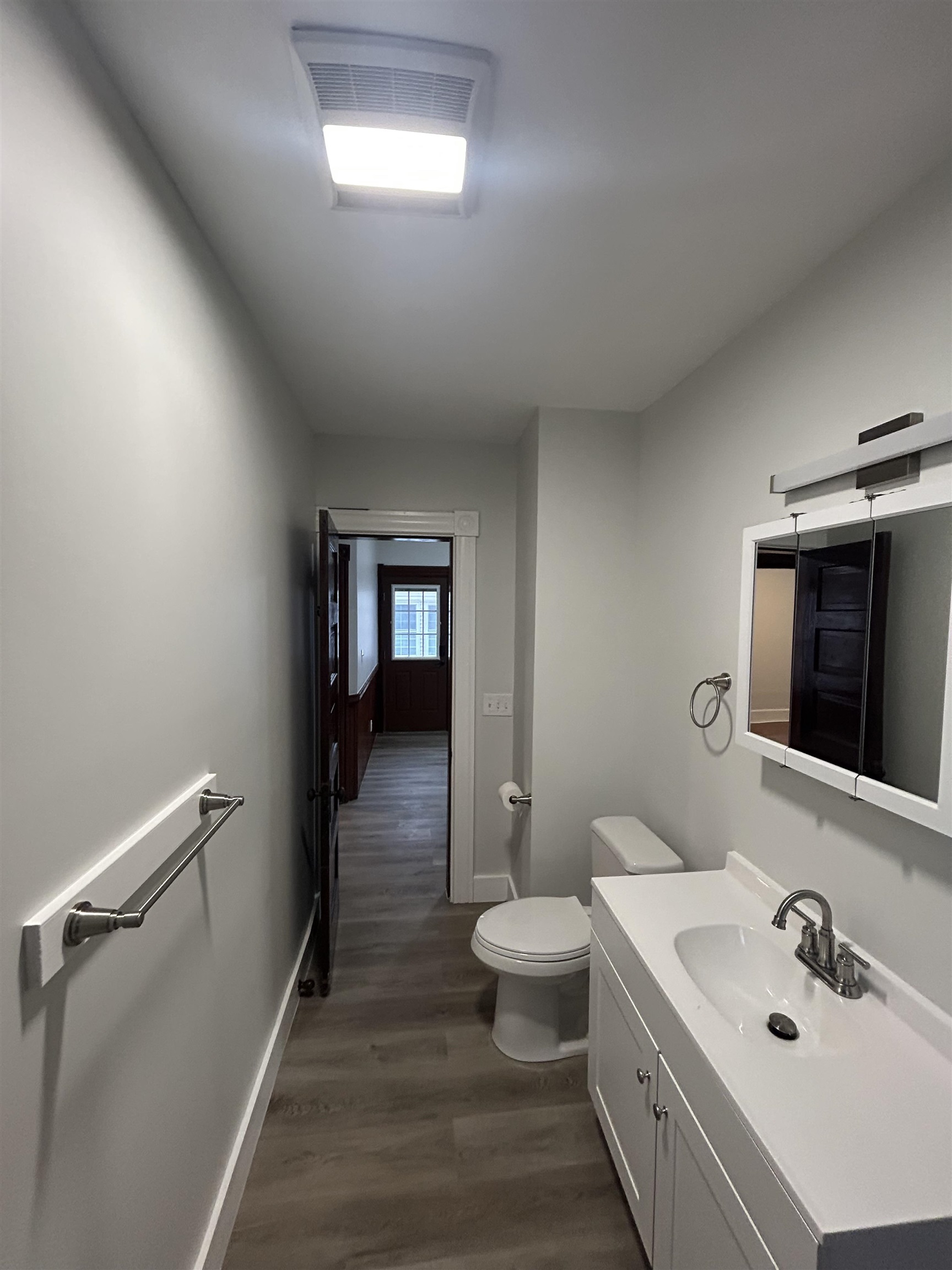 6 Holmes Street, Unit 1 Nashua, NH 03060 - Photo 9 of 15