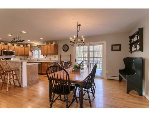 43 Campbell Street Rutland, MA 01543 - Photo 3 of 30