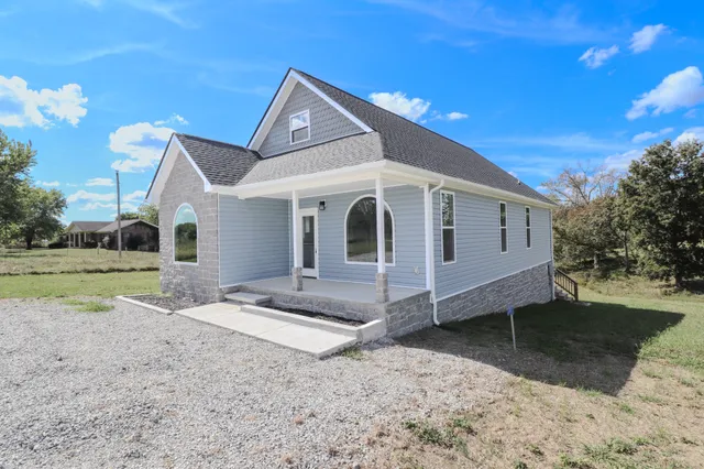$282,900 | 5291 Galen Road, Lafayette, TN 37083