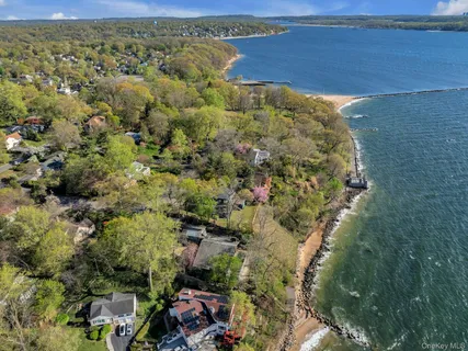 $1,399,000 | 11 Soundview Drive, Glen Cove, NY 11542