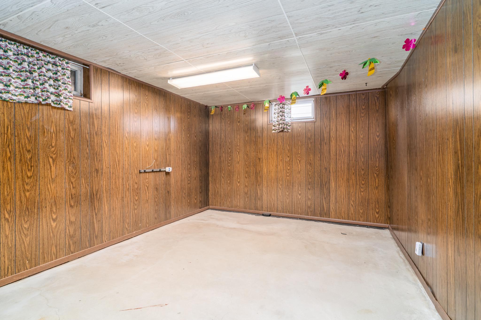 416 Crescent Avenue Crookston, MN 56716 - Photo 16 of 42