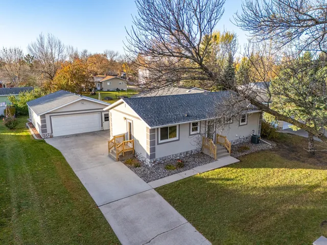 $239,900 | 416 Crescent Avenue, Crookston, MN 56716