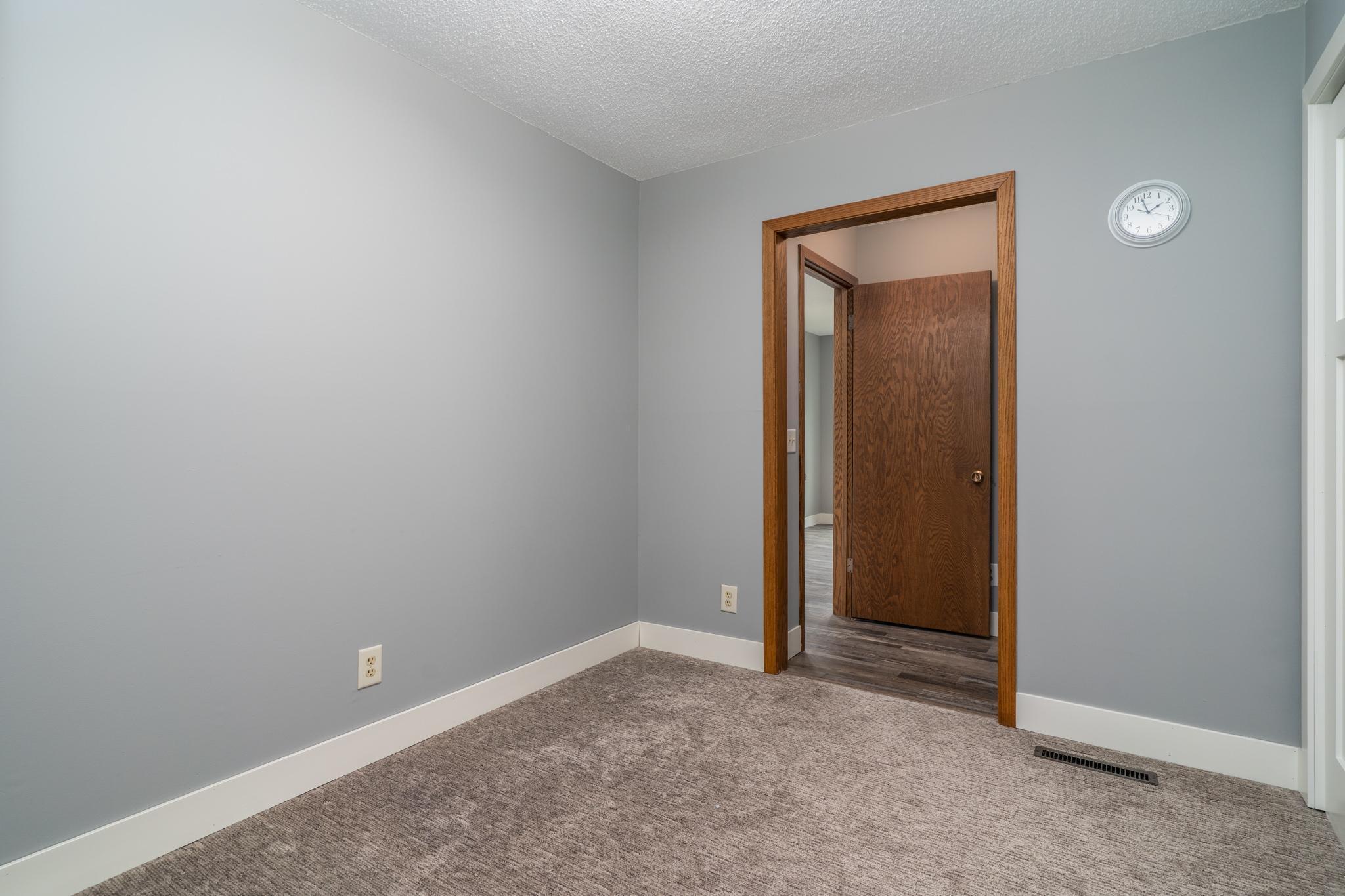 416 Crescent Avenue Crookston, MN 56716 - Photo 35 of 42