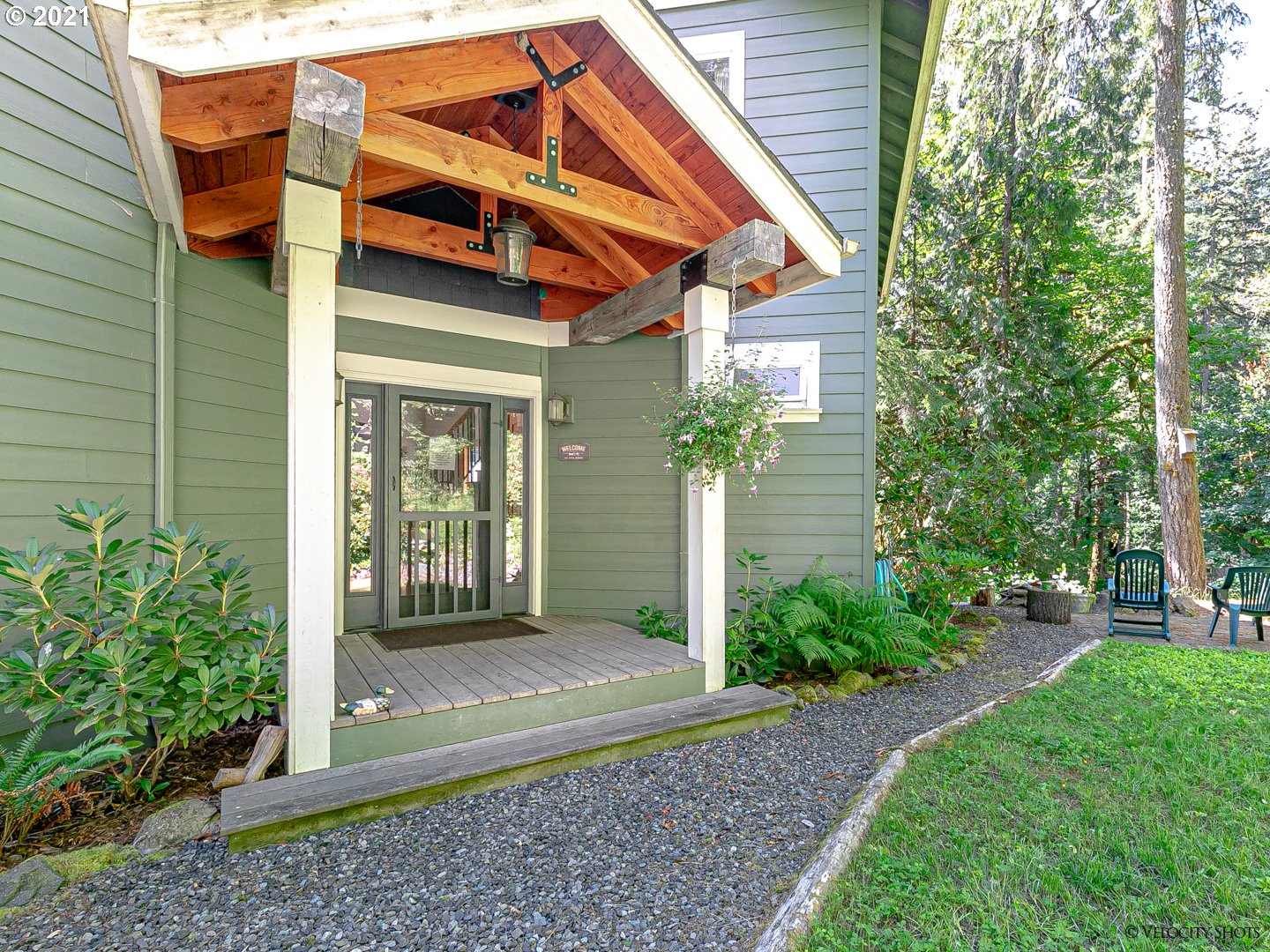 33953 Southeast Rainbow Road Estacada, OR 97023 - Photo 1 of 32 Gallery Image 1