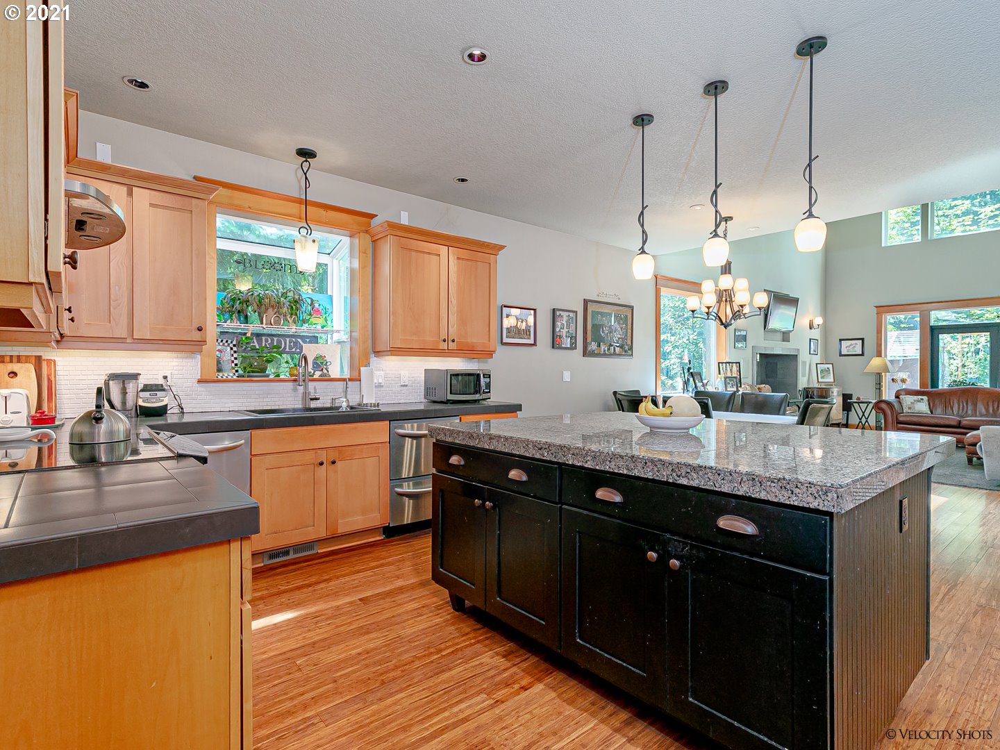 33953 Southeast Rainbow Road Estacada, OR 97023 - Photo 15 of 32 Gallery Image 15