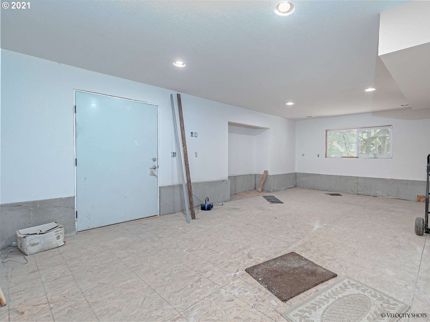 33953 Southeast Rainbow Road Estacada, OR 97023 - Photo 29 of 32 Gallery Image 29