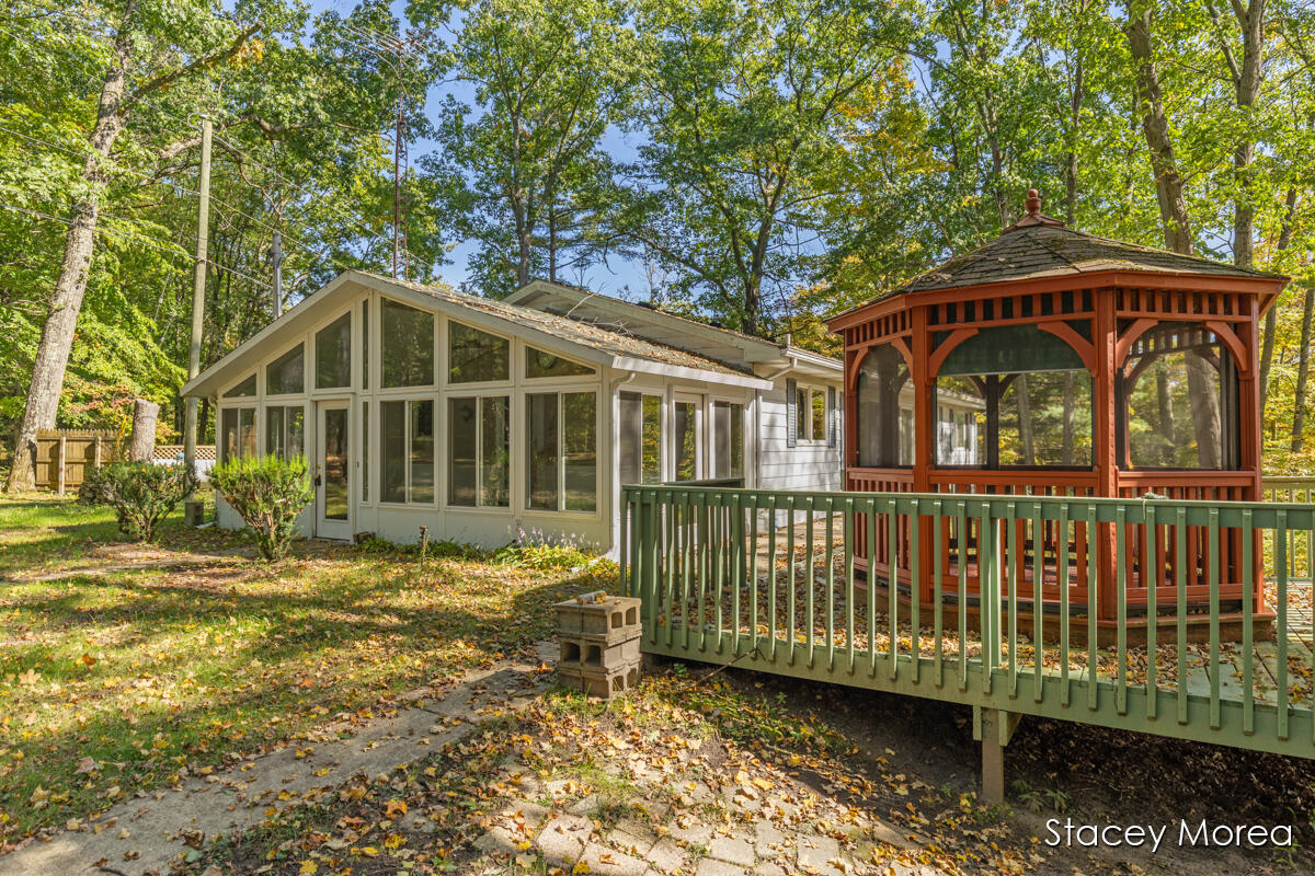 7677 Riverside Lane Hesperia, MI 49421 - Photo 2 of 53 IMG_1005