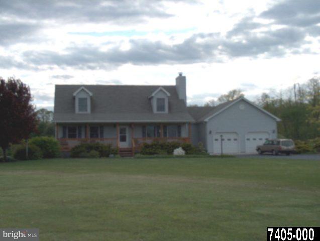 637 Swift Run Road Gettysburg, PA 17325 - Photo 4 of 8