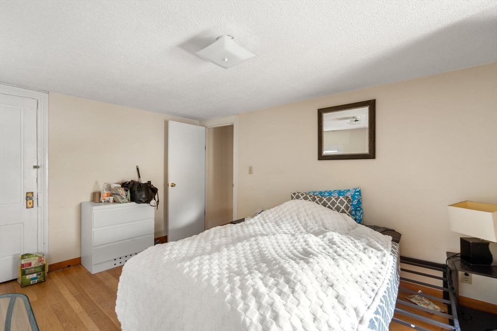 35 Middle Street Newton, MA 02458 - Photo 19 of 27