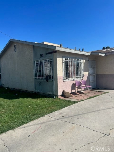 426 West Laurel Street Compton, CA 90220 - Photo 3 of 3