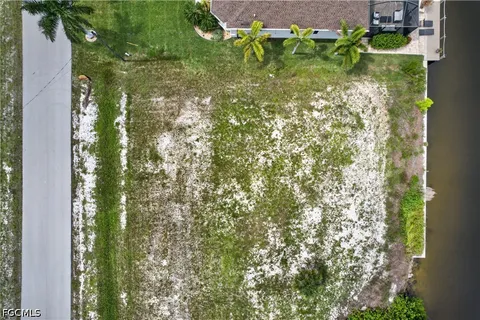 $315,000 | 2817 Northwest 45th Avenue, Cape Coral, FL 33993