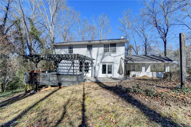 $3,000 | 525 Abernathy Road Northeast, Sandy Springs, GA 30328