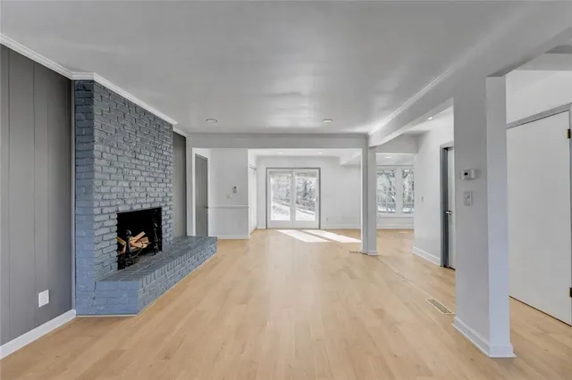 $3,000 | 525 Abernathy Road Northeast, Sandy Springs, GA 30328