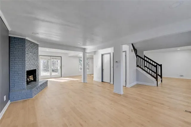 $3,000 | 525 Abernathy Road Northeast, Sandy Springs, GA 30328