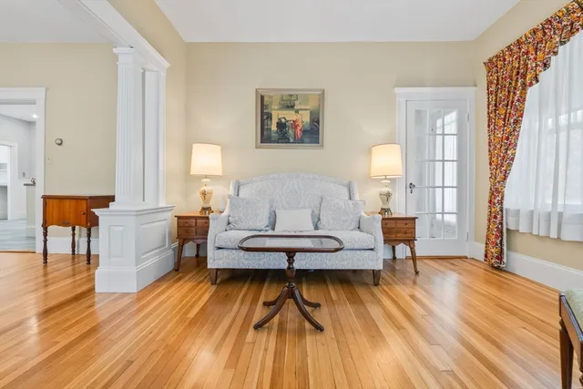 $582,500 | 8 Newcastle Road, Peabody, MA 01960