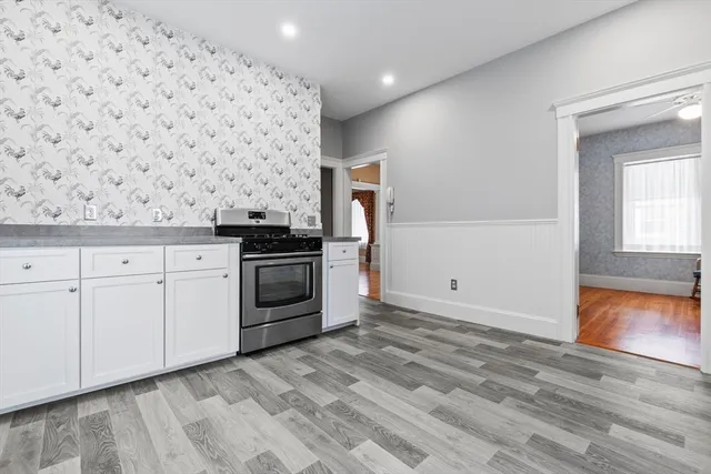 $582,500 | 8 Newcastle Road, Peabody, MA 01960