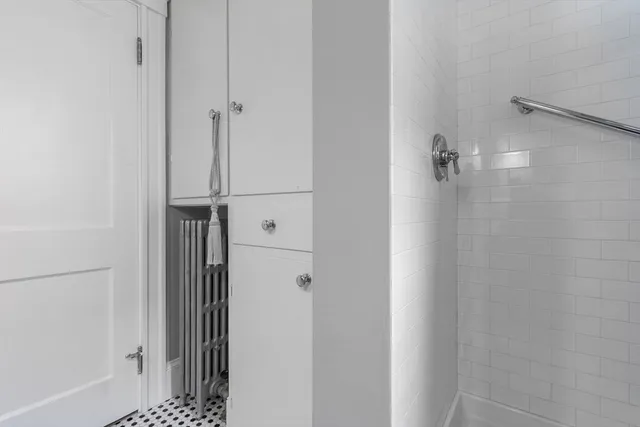 $582,500 | 8 Newcastle Road, Peabody, MA 01960