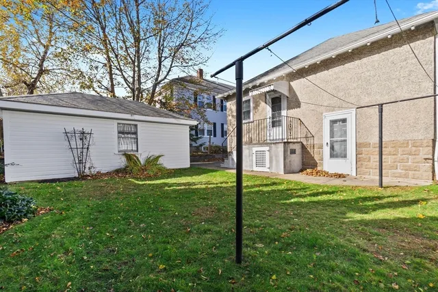 $582,500 | 8 Newcastle Road, Peabody, MA 01960