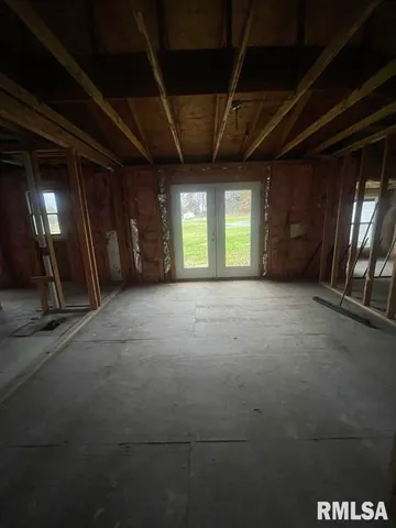 $195,000 | 7837 Highway 37, Benton, IL 62812