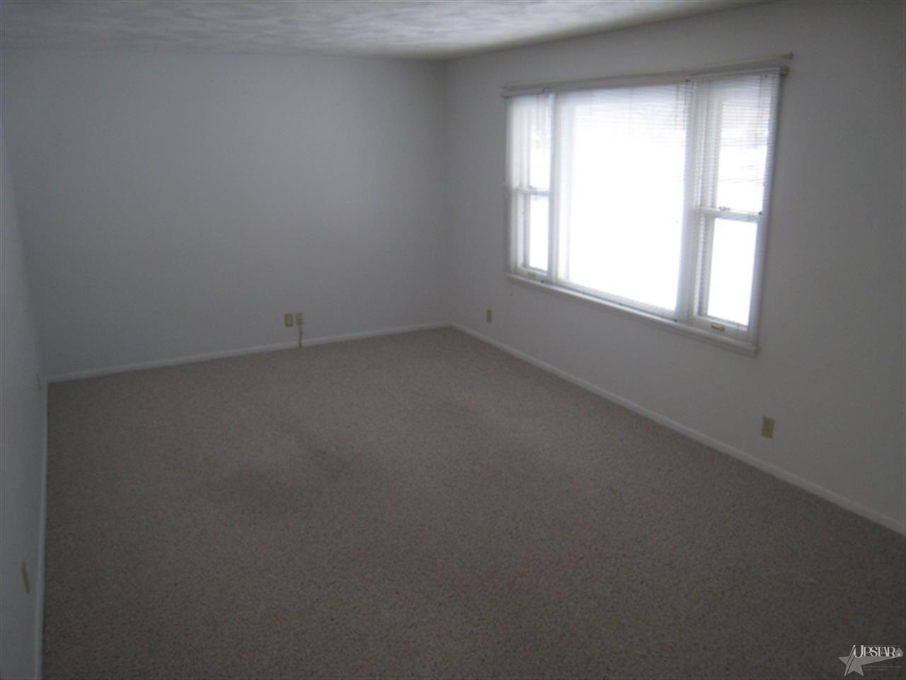 3006 Reed Road Fort Wayne, IN 46815 - Photo 3 of 26 Gallery Image 3