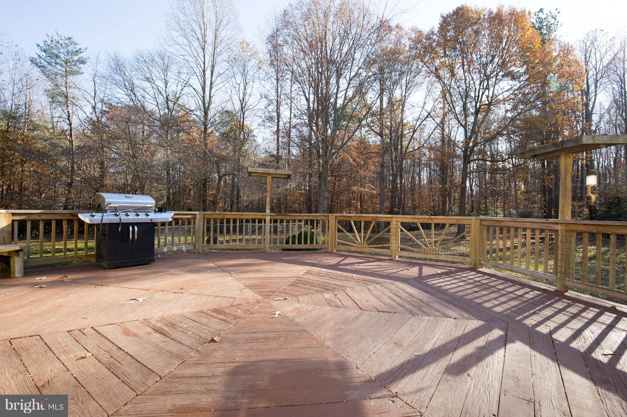 3431 Allday Road Huntingtown, MD 20639 - Photo 27 of 30 Exterior (Rear)