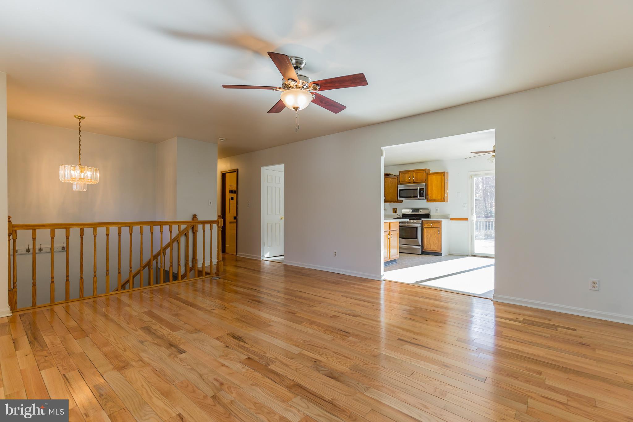 3431 Allday Road Huntingtown, MD 20639 - Photo 5 of 30 Living Room