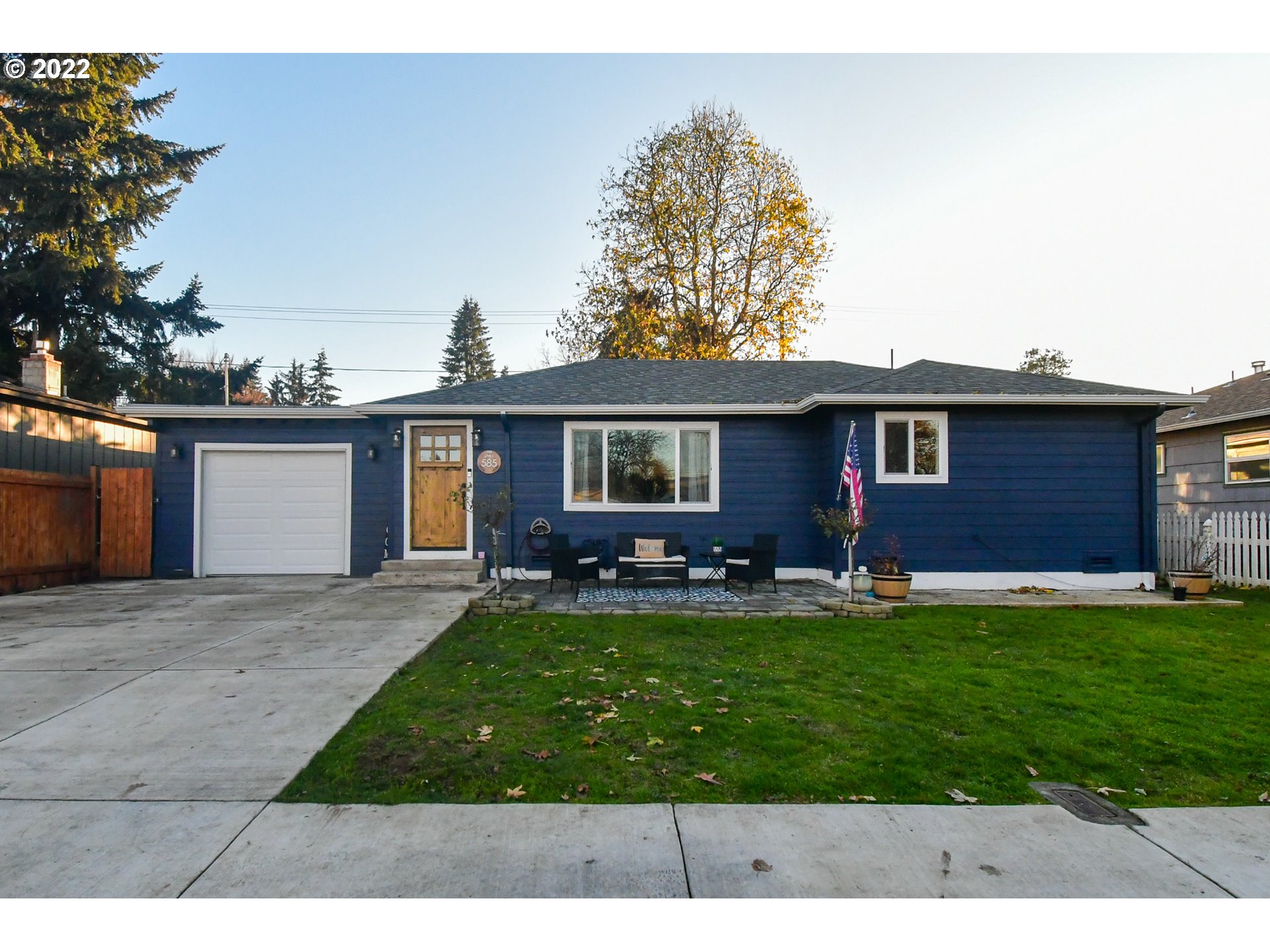 585 Mallard Avenue Springfield, OR 97477 - Photo 1 of 27 Gallery Image 1