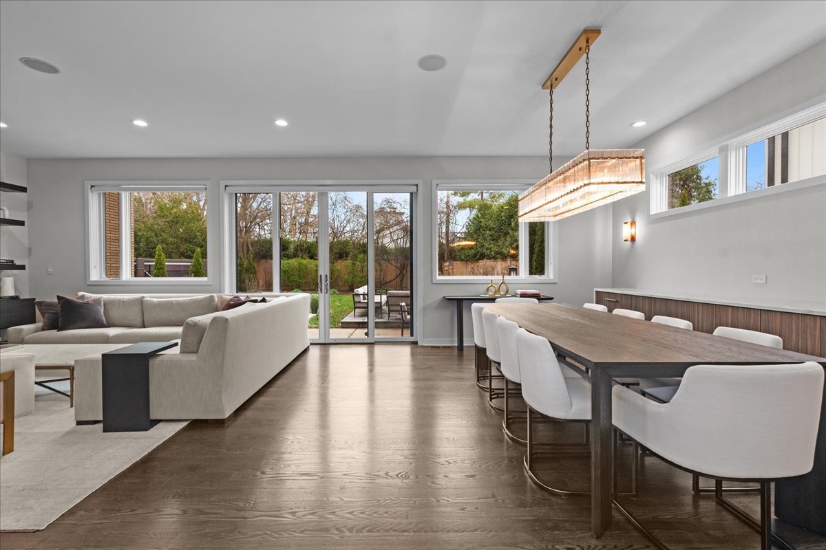 885 Oak Drive Glencoe, IL 60022 - Photo 11 of 35