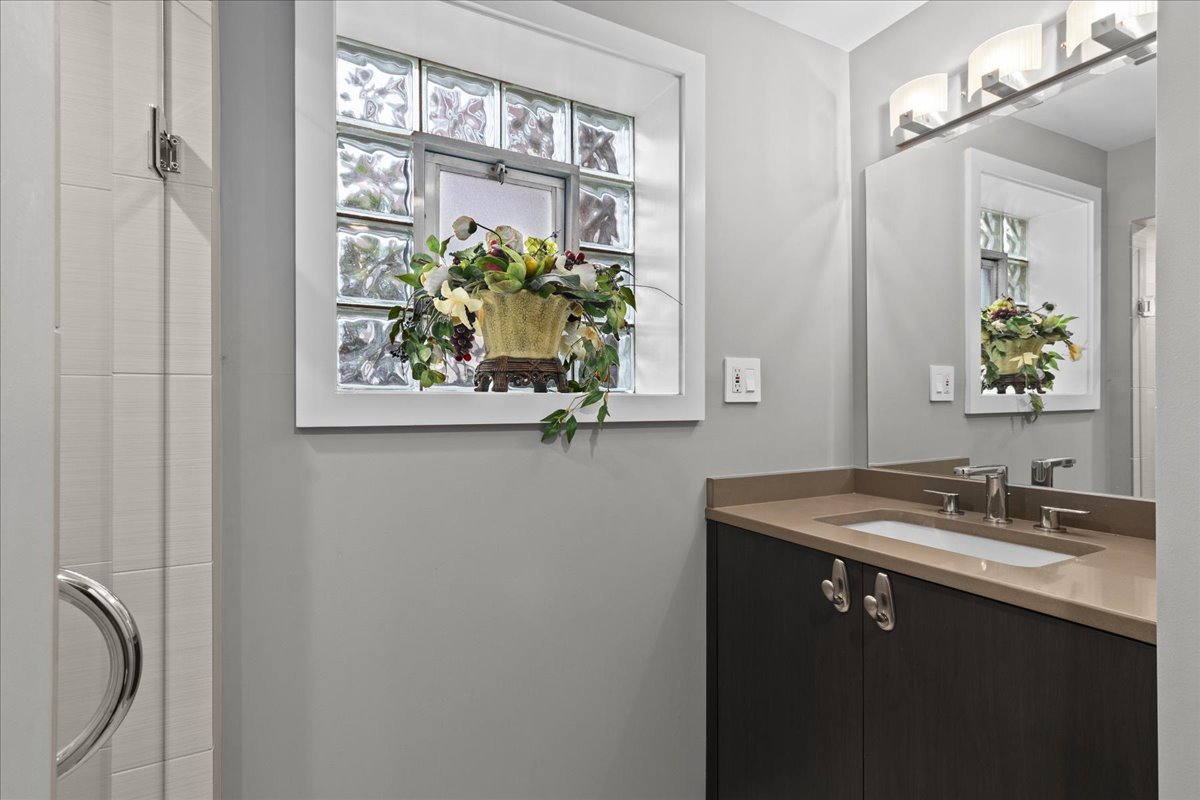 885 Oak Drive Glencoe, IL 60022 - Photo 27 of 35