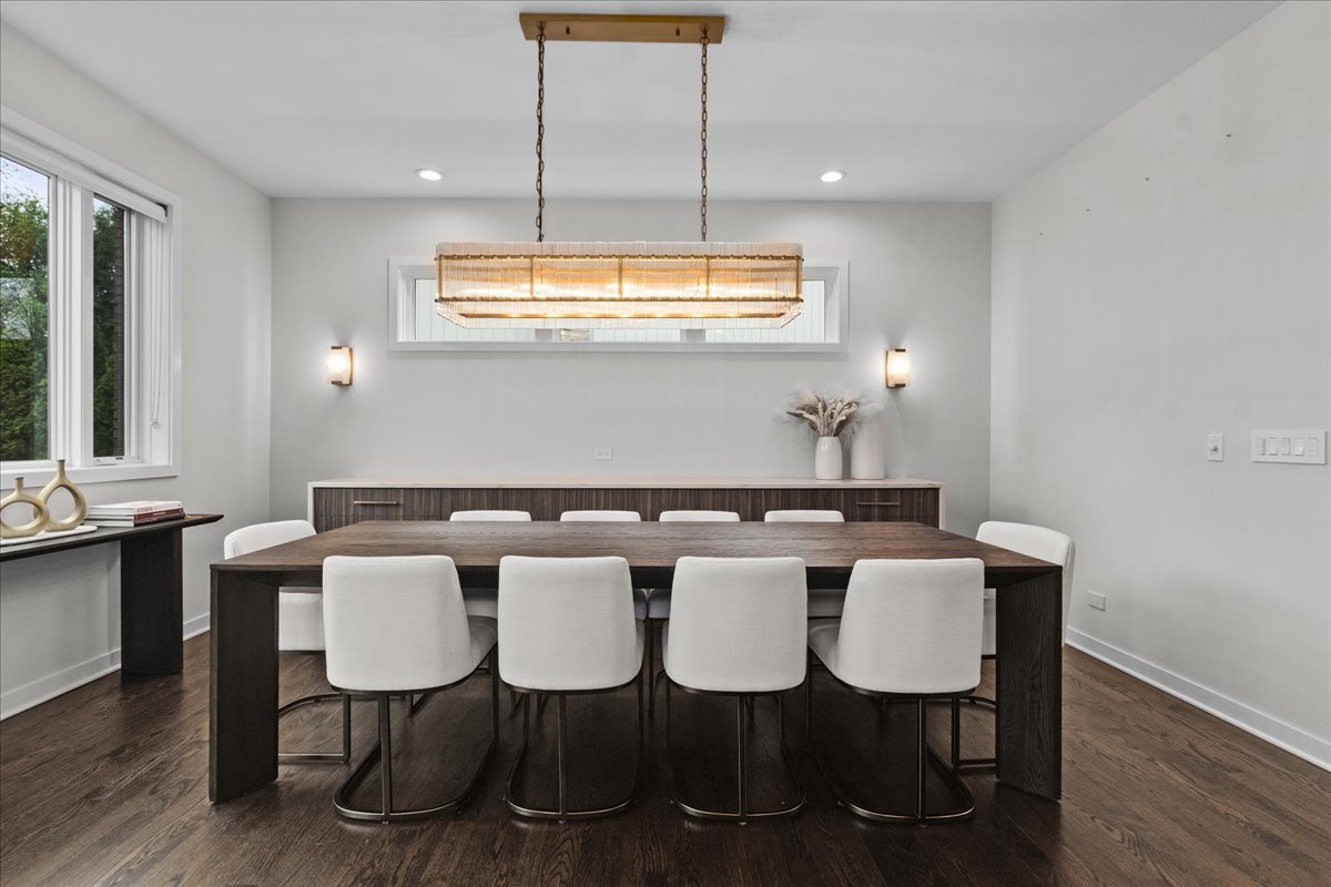 885 Oak Drive Glencoe, IL 60022 - Photo 9 of 35