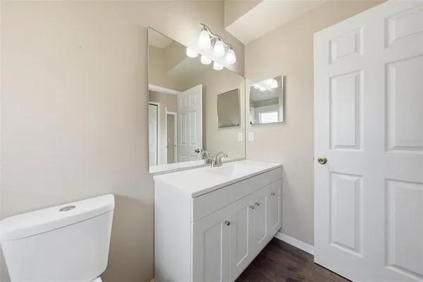 $2,100 | 2727 Mayer Street, Orlando, FL 32806