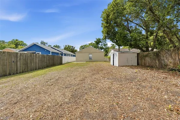 $2,100 | 2727 Mayer Street, Orlando, FL 32806