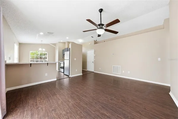 $2,100 | 2727 Mayer Street, Orlando, FL 32806