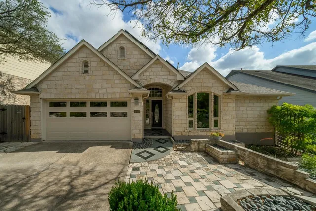 $985,000 | 4705 Foster Ranch Road, Austin, TX 78735