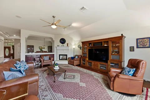 $985,000 | 4705 Foster Ranch Road, Austin, TX 78735