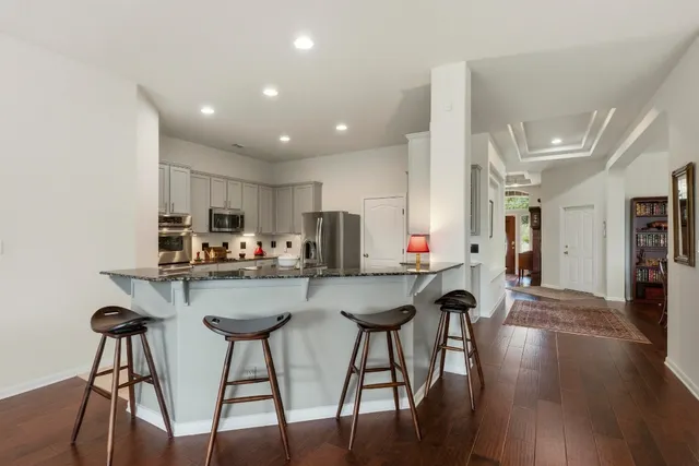 $985,000 | 4705 Foster Ranch Road, Austin, TX 78735