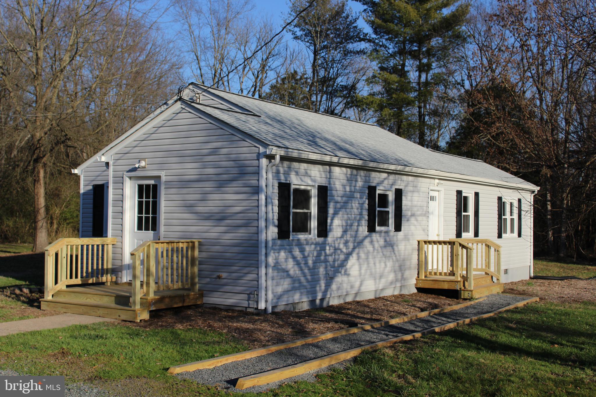 7472 Sumerduck Road Remington, VA 22734 - Photo 2 of 17 Ready for the new owner