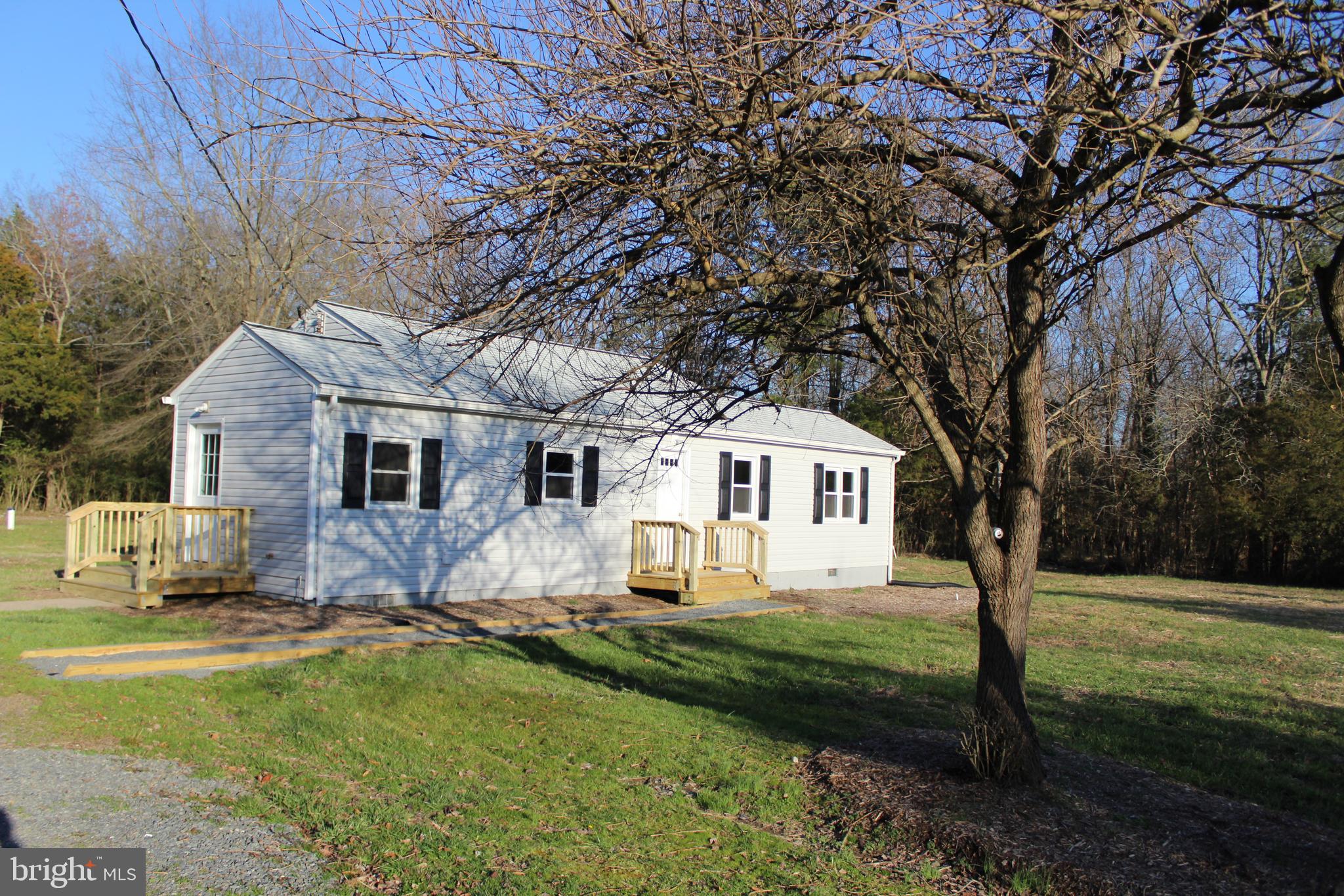 7472 Sumerduck Road Remington, VA 22734 - Photo 3 of 17 Professionally done, permitted /inspected
