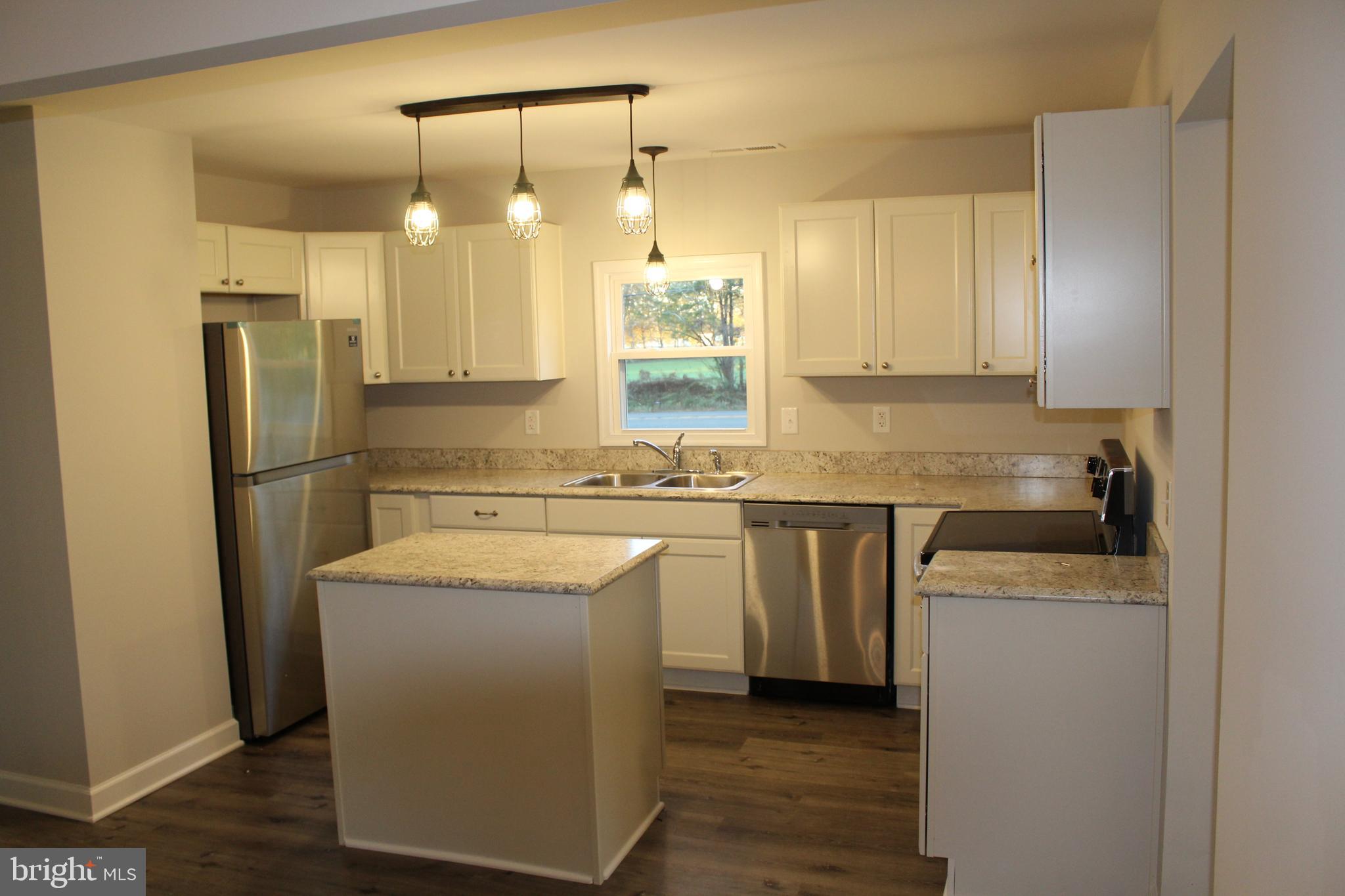 7472 Sumerduck Road Remington, VA 22734 - Photo 5 of 17 Kitchen