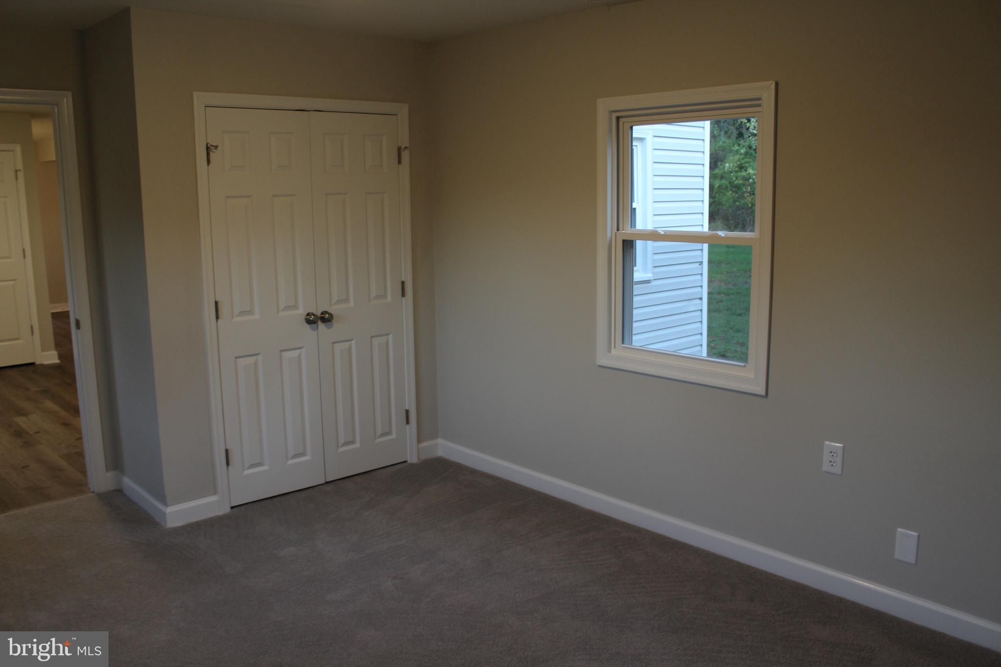 7472 Sumerduck Road Remington, VA 22734 - Photo 8 of 17 Master bedroom