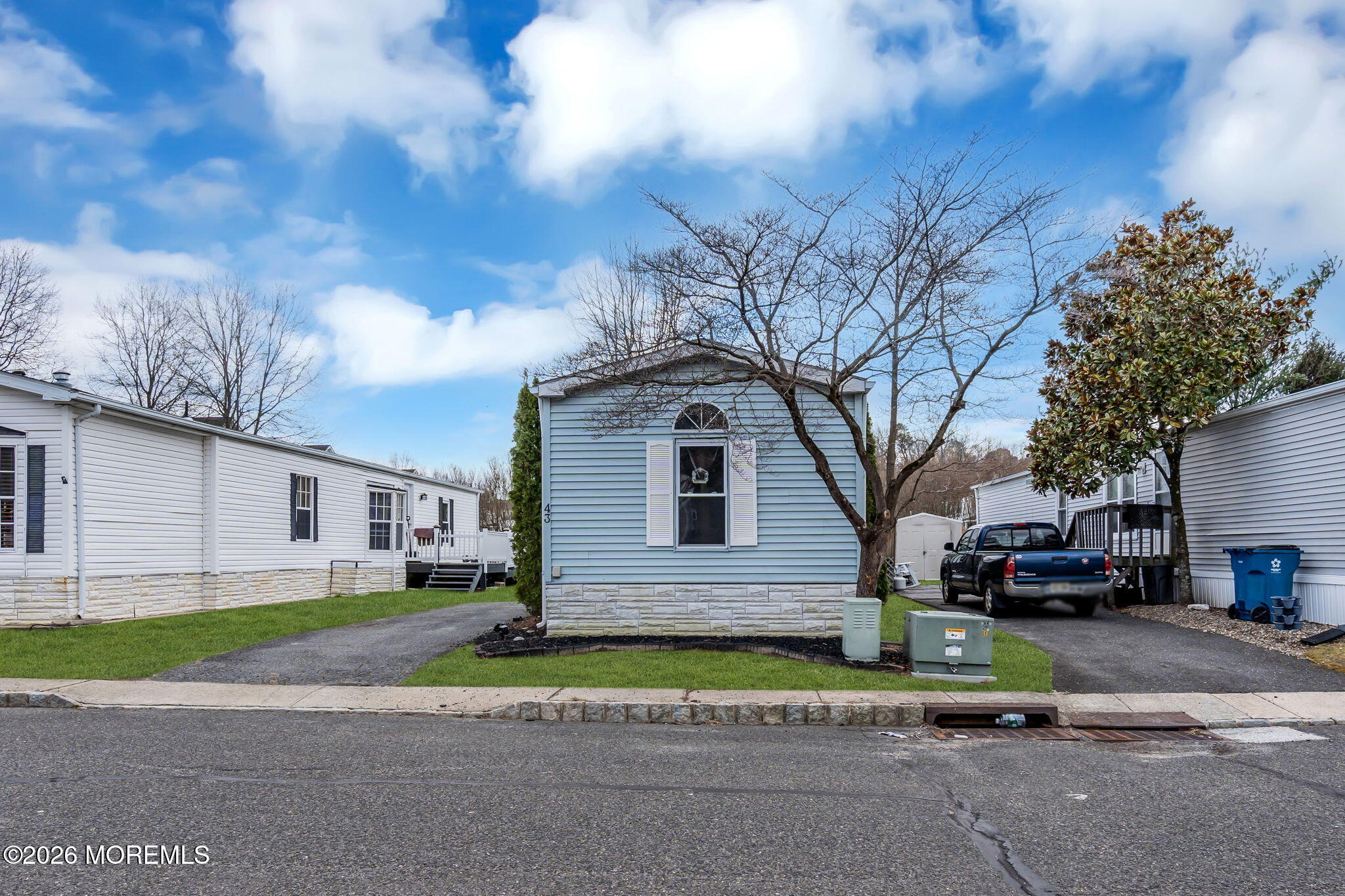 43 Secretariat Street Howell, NJ 07731 - Photo 2 of 28 1-web-or-mls-DSC09889-1b