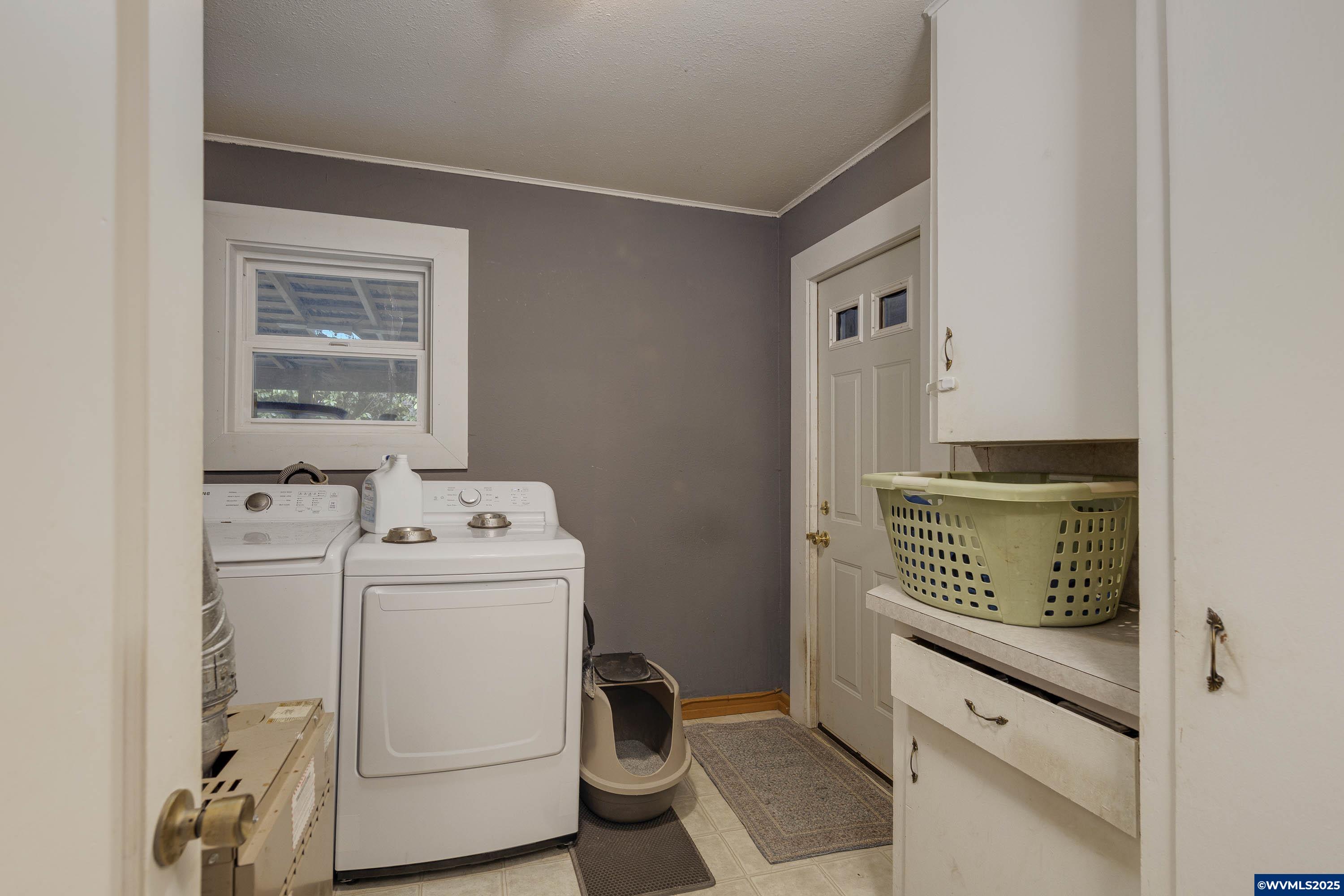 307 Sherman Street Amity, OR 97101 - Photo 10 of 15