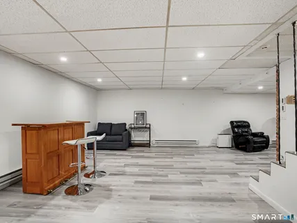 $899,000 | 2 Studio Lane, Norwalk, CT 06850